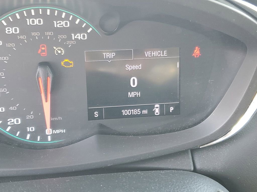 Used 2019 Chevrolet Trax LT w/ LT Convenience Package image 11