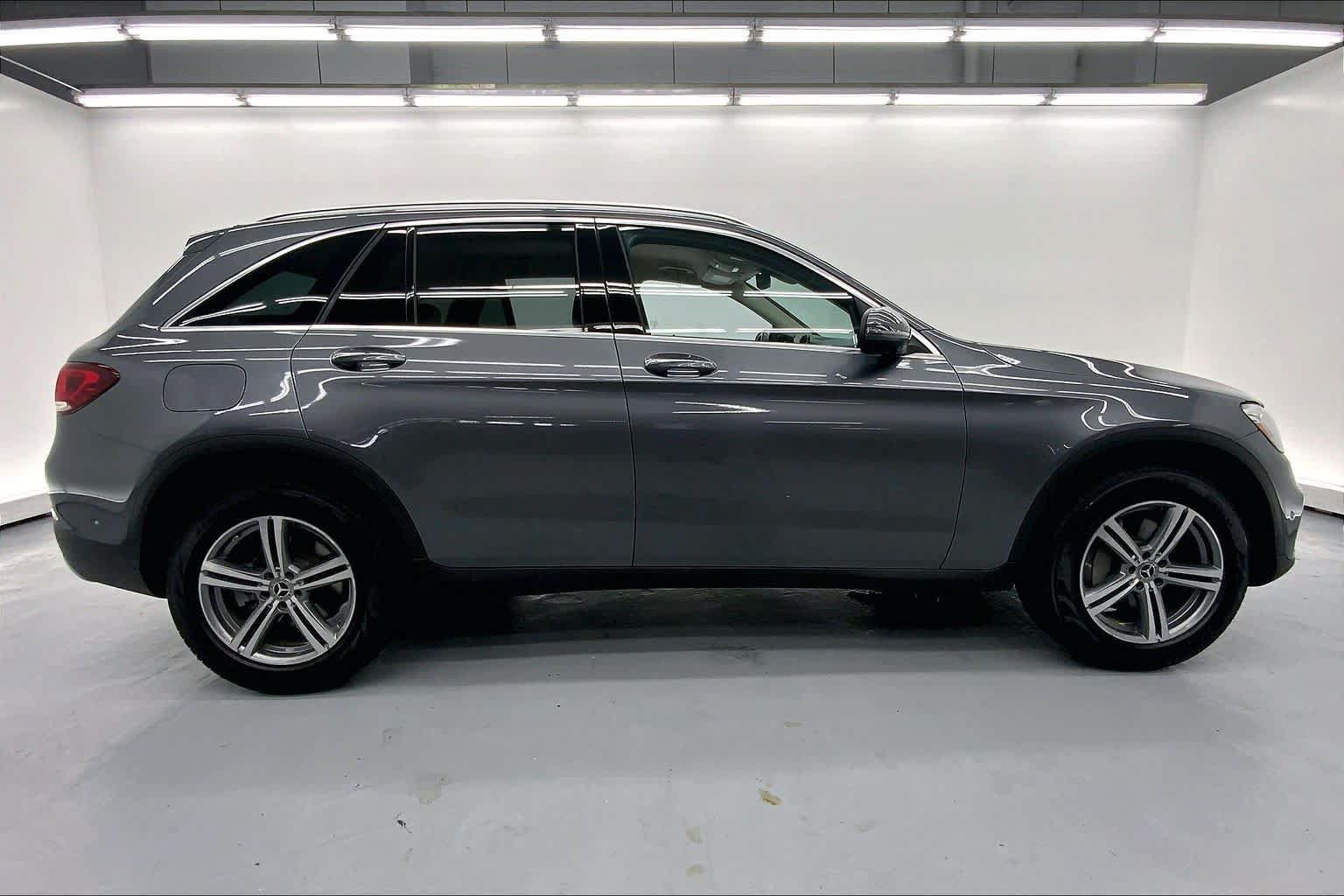 Certified 2022 Mercedes-Benz GLC 300 image 5