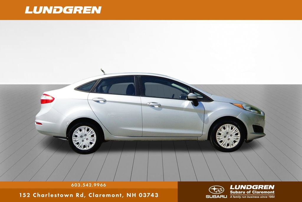 Used 2014 Ford Fiesta S FWD image 2