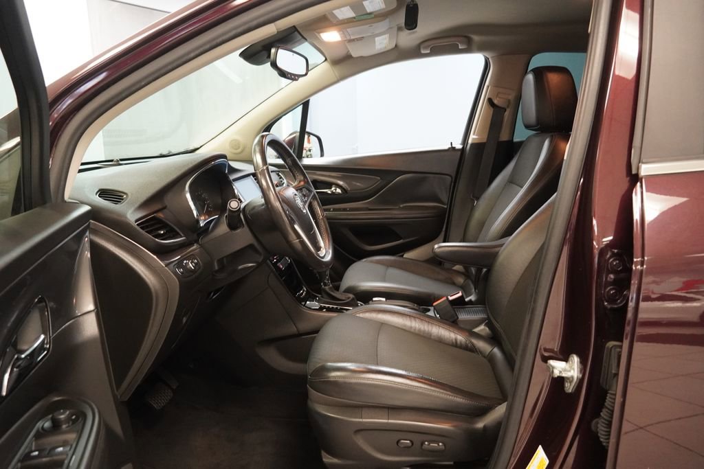Used 2017 Buick Encore Preferred AWD/4WD image 4