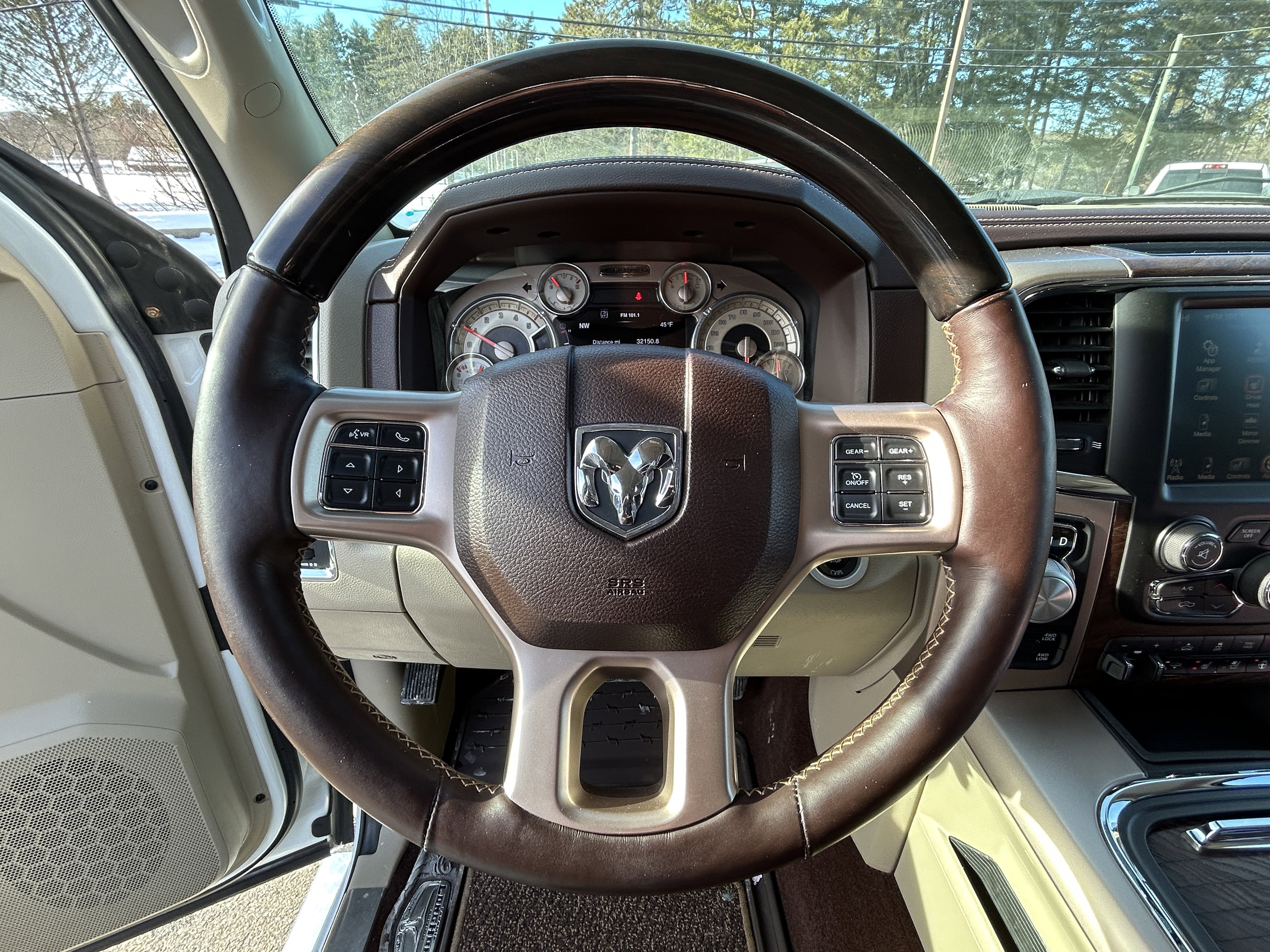 Used 2016 RAM 1500 Laramie Longhorn w/ Convenience Group image 24