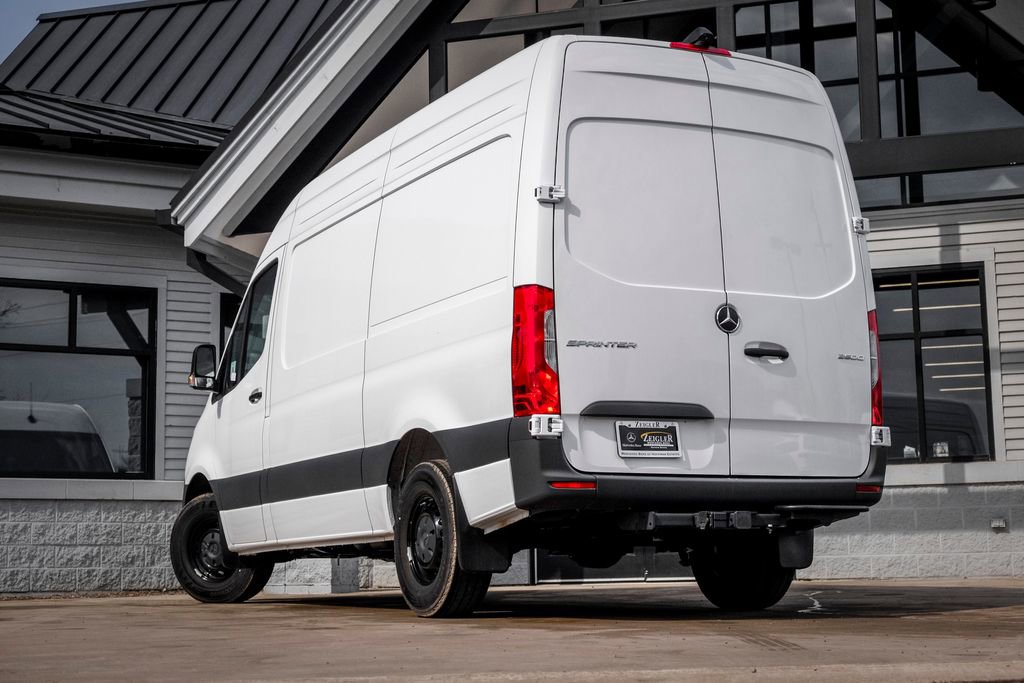 New 2025 Mercedes-Benz Sprinter 2500 image 2