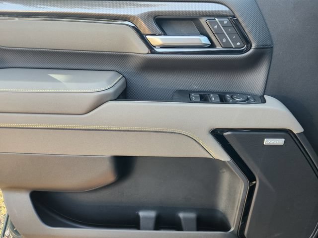 New 2026 Chevrolet Silverado 2500 ZR2 AWD/4WD image 24