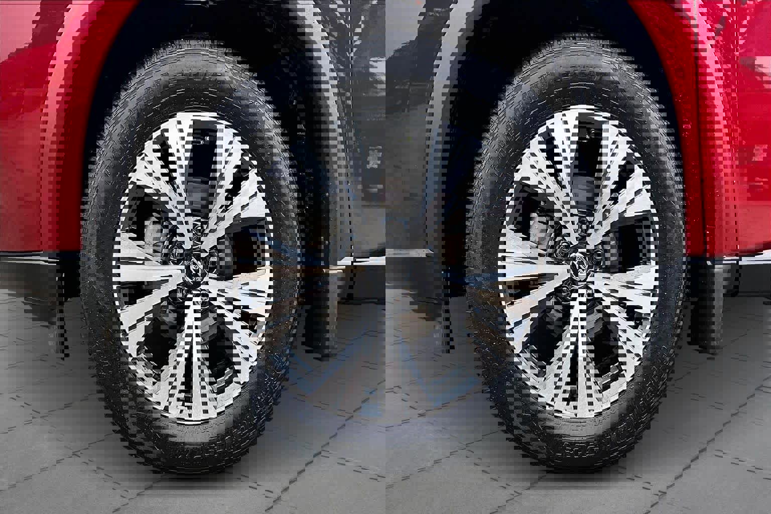 Used 2021 Nissan Rogue SV w/ Premium Package image 11