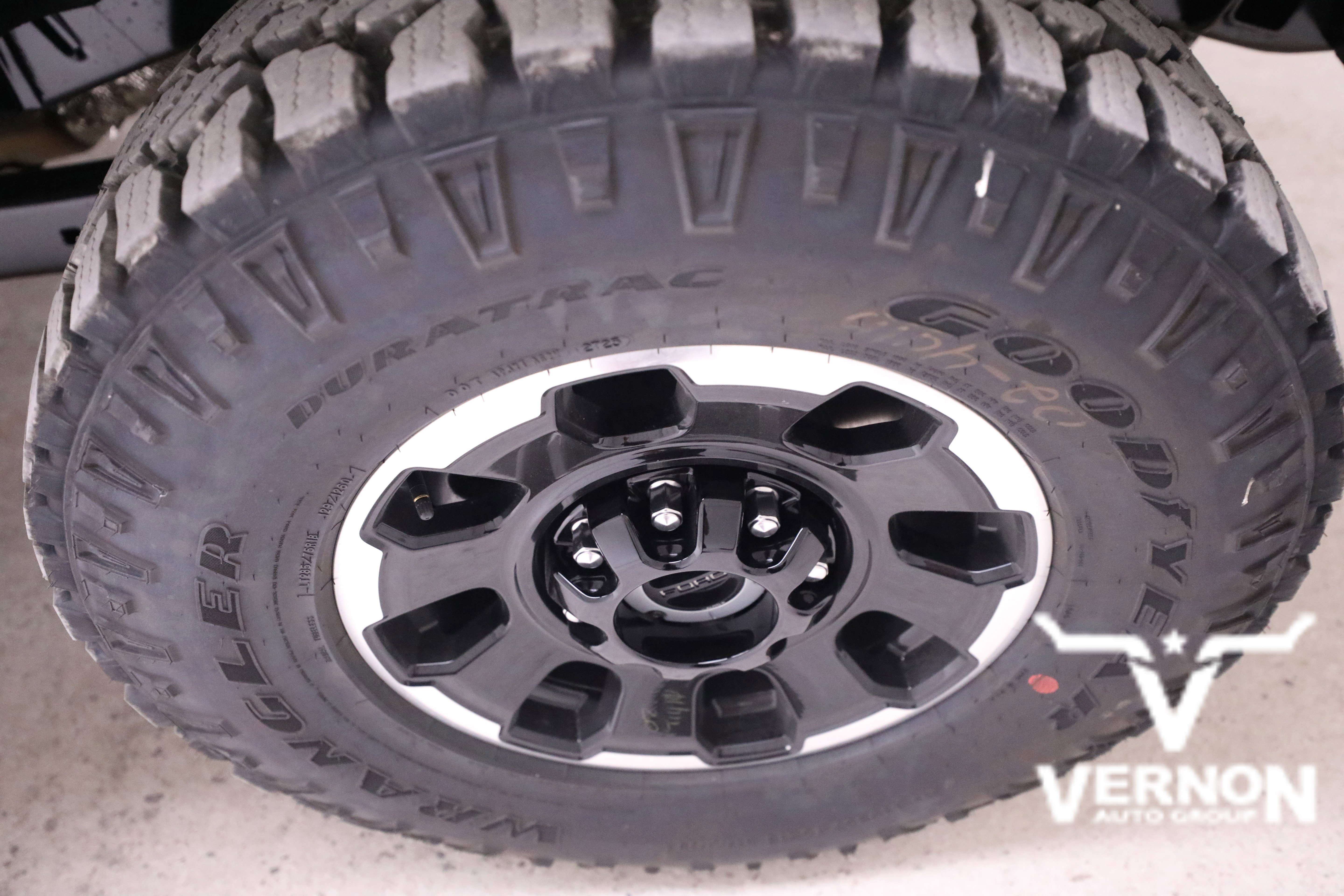 New 2026 Ford F250 King Ranch w/ Tremor Off-Road Package image 40