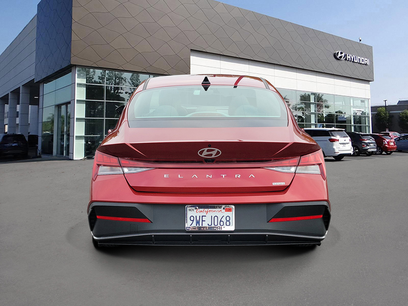 Certified 2025 Hyundai Elantra Hybrid FWD image 4