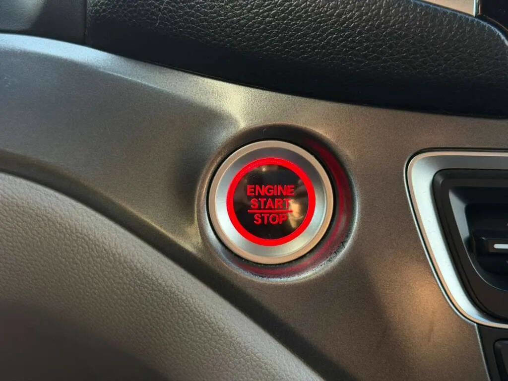 Used 2018 Honda Pilot EX image 15