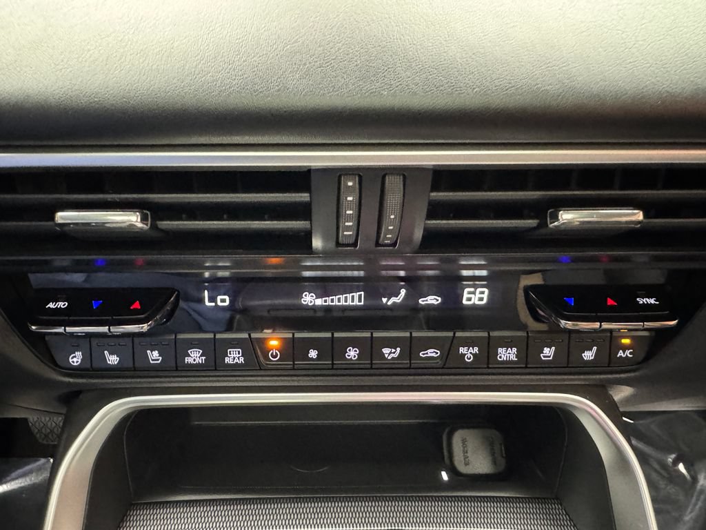 Used 2024 MAZDA CX-90 Plug-In Hybrid w/ Premium Plus AWD/4WD image 20