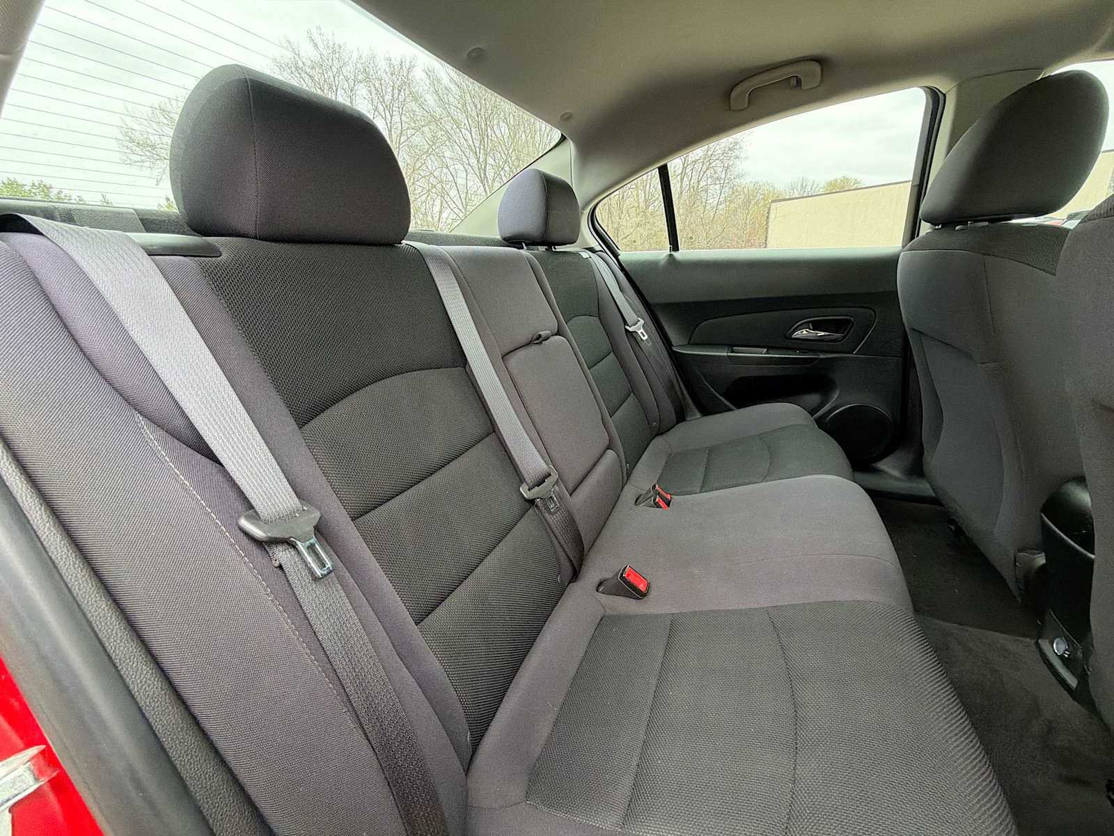 Used 2015 Chevrolet Cruze LT FWD image 17