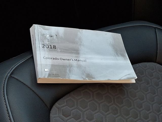 Used 2018 Chevrolet Colorado Z71 image 25