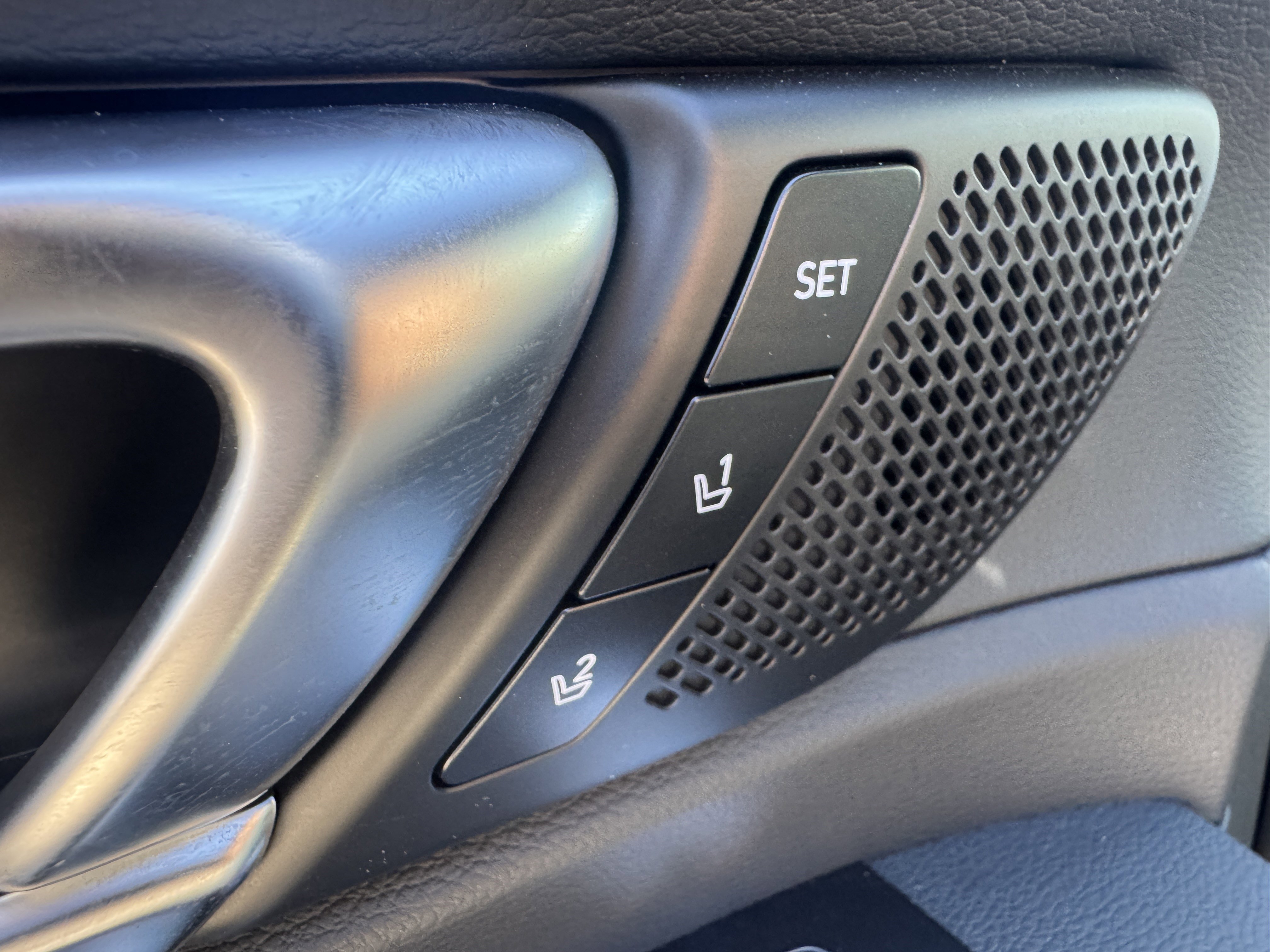 Used 2025 Kia Telluride SX Prestige X-Pro AWD/4WD image 11