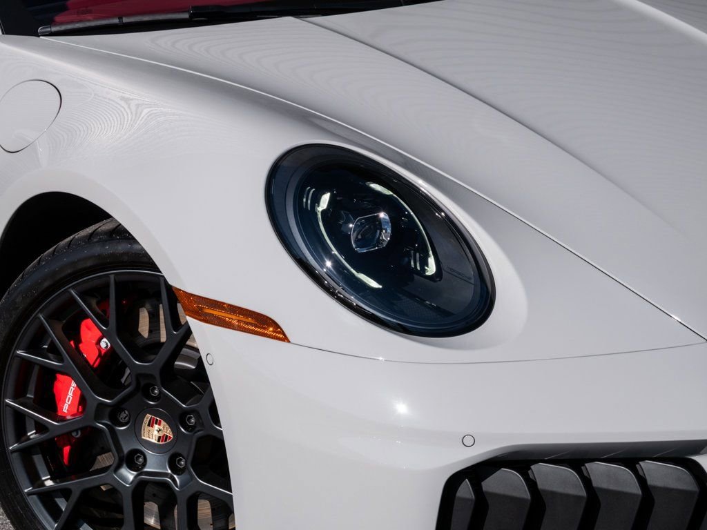 Certified 2025 Porsche 911 Targa 4 GTS image 31