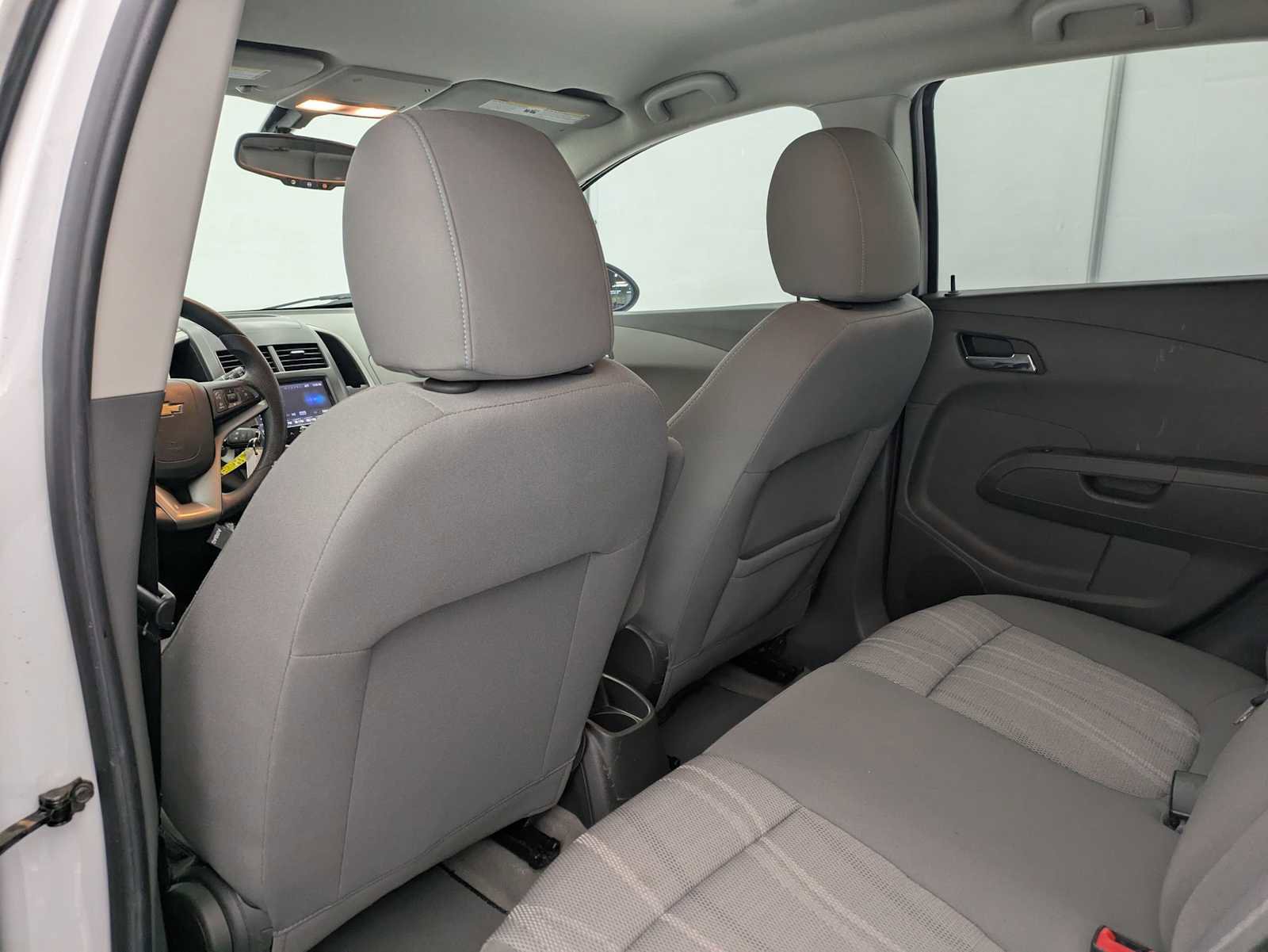 Used 2015 Chevrolet Sonic LT image 18