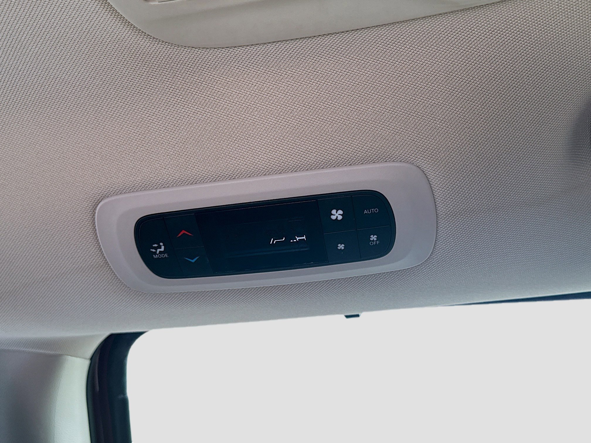 Used 2021 Chrysler Pacifica Touring w/ Cold Weather Group image 20