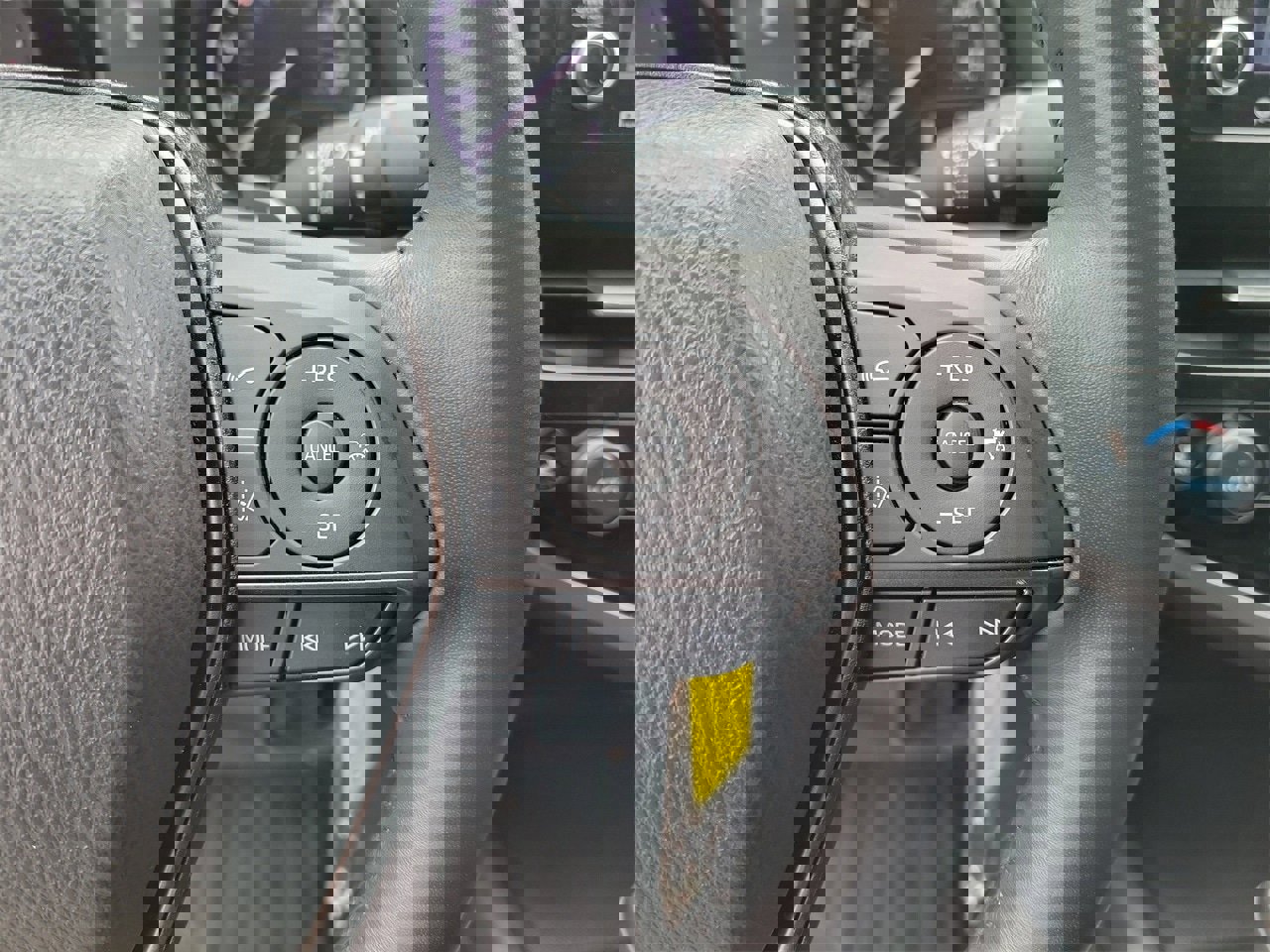 Used 2024 Toyota Camry SE image 21