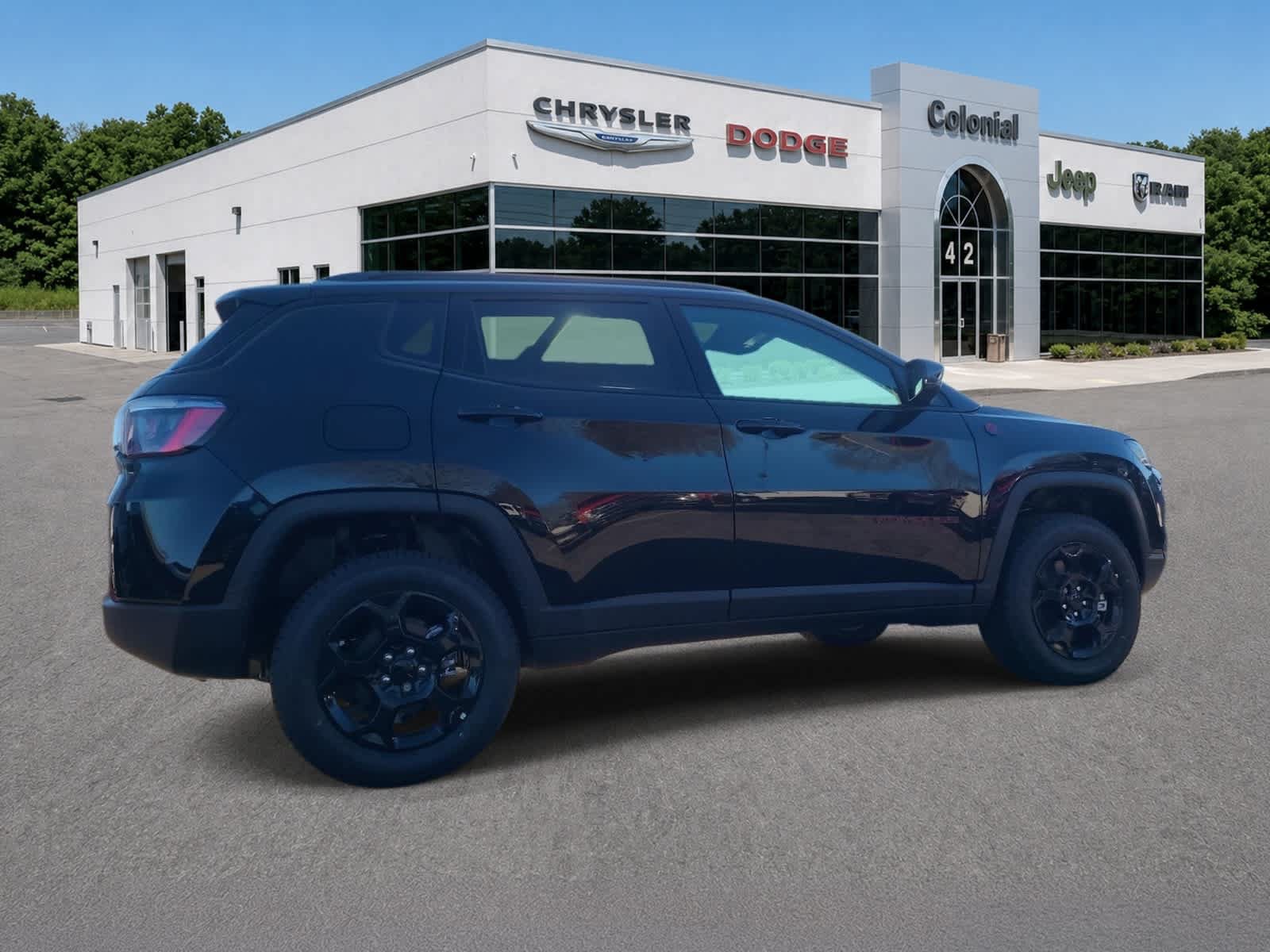 New 2024 Jeep Compass Trailhawk w/ Sun and Sound Group AWD/4WD image 5