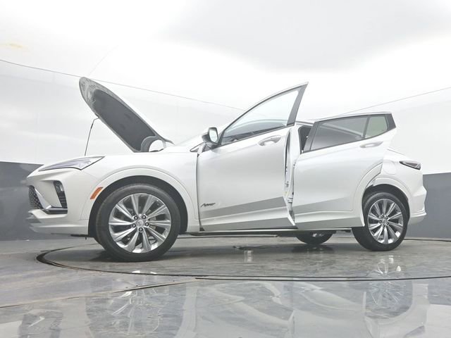 Certified 2024 Buick Envista Avenir image 59