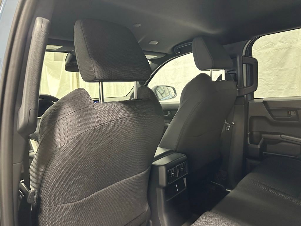 Used 2025 Toyota 4Runner SR5 image 46