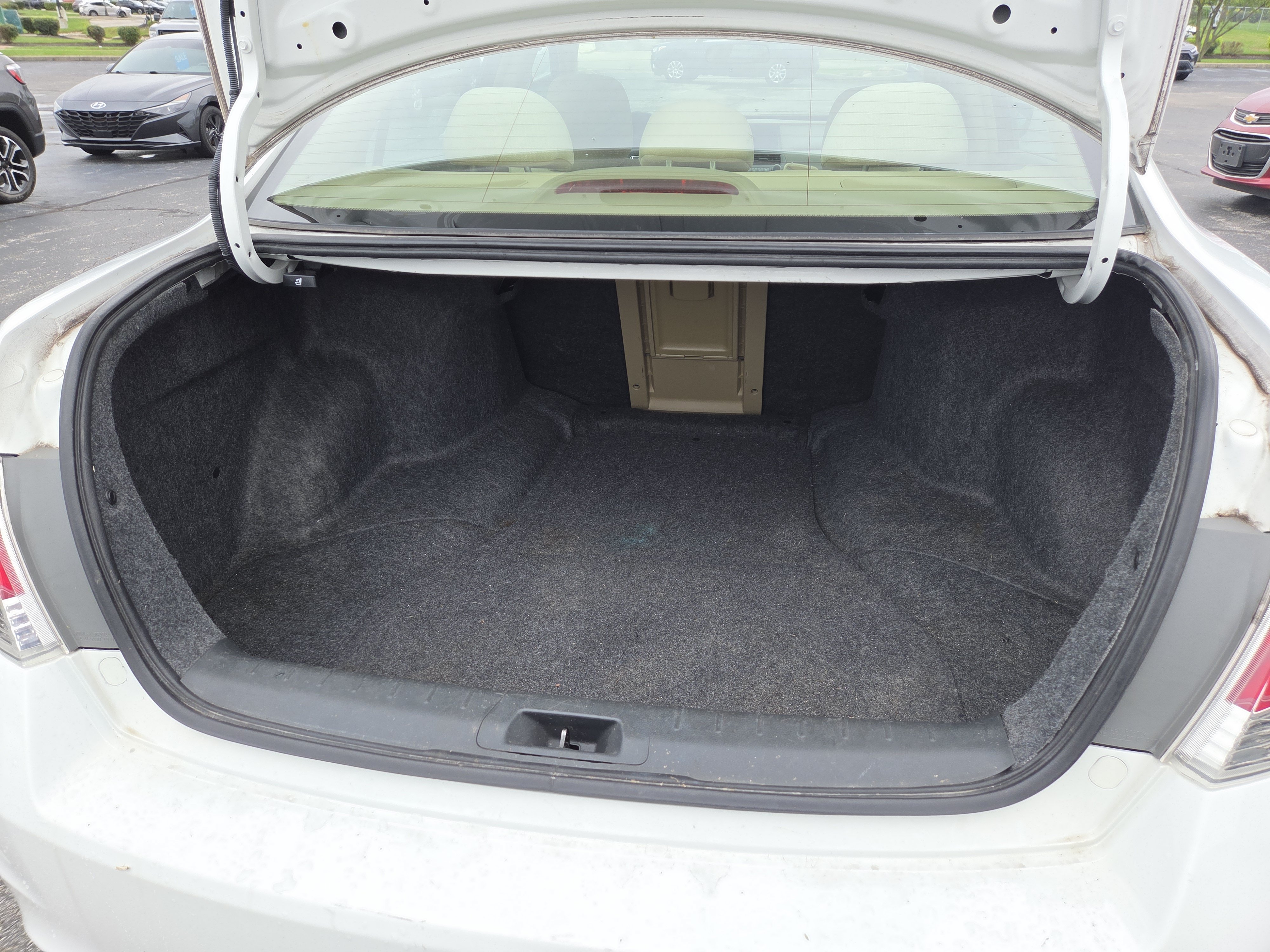 Used 2009 Honda Accord LX image 7