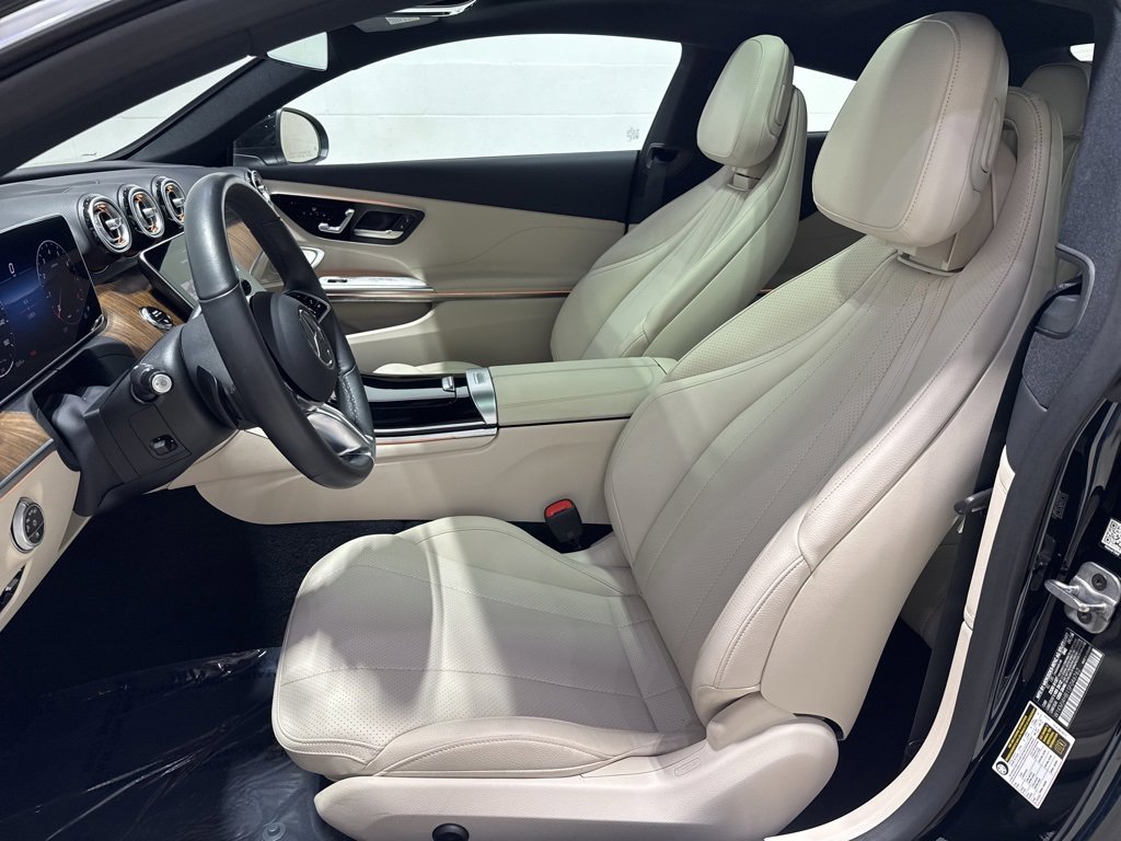 Used 2025 Mercedes-Benz CLE 300 4MATIC Coupe image 14