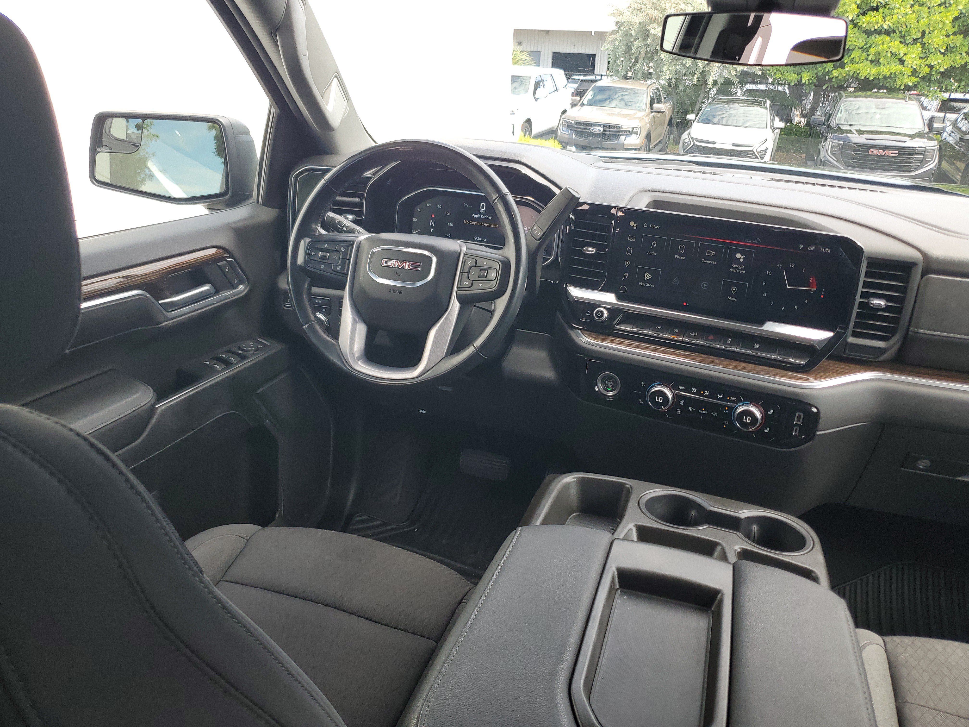 Used 2023 GMC Sierra 1500 Elevation AWD/4WD image 15