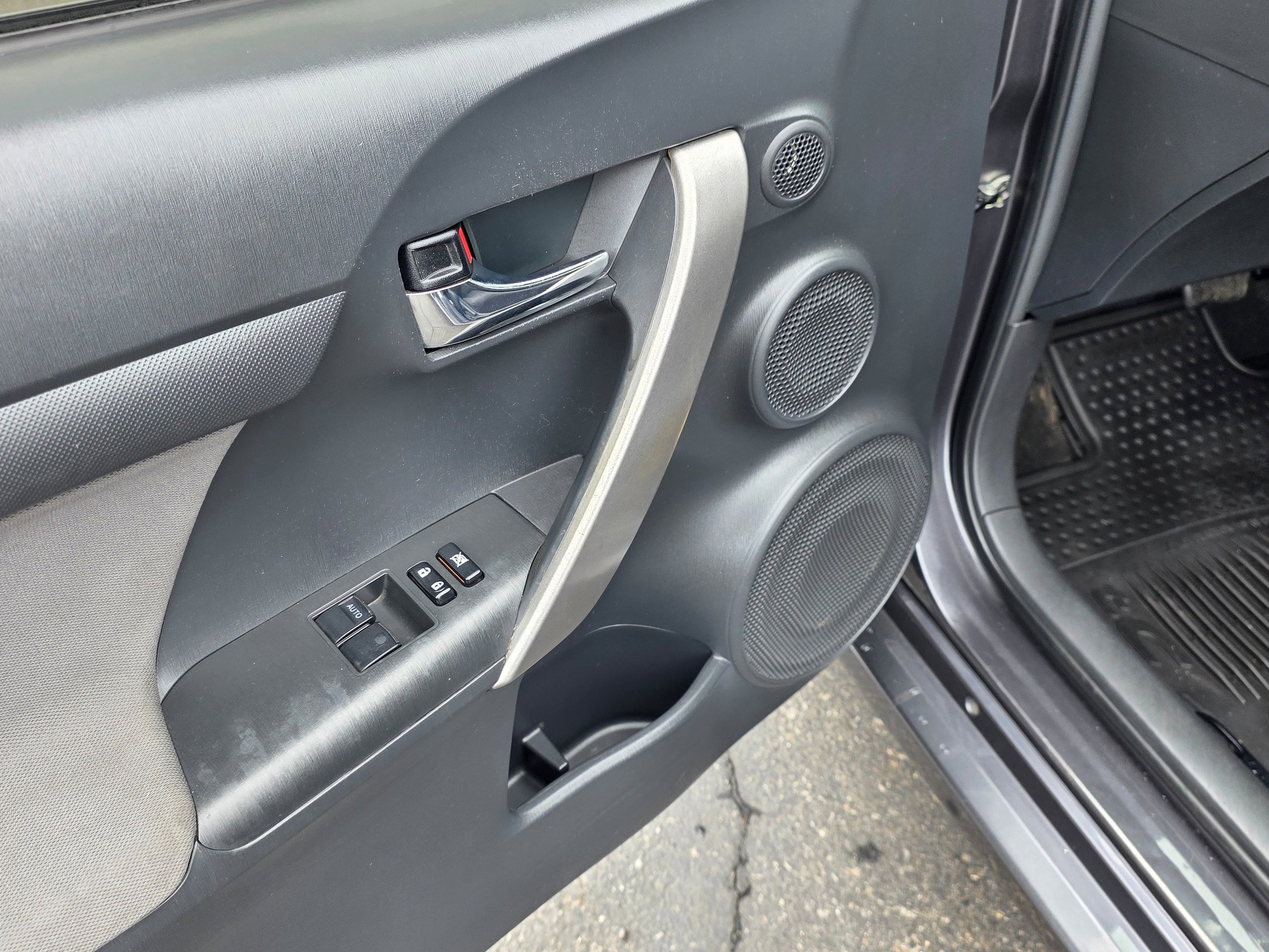 Used 2016 Scion tC FWD image 13