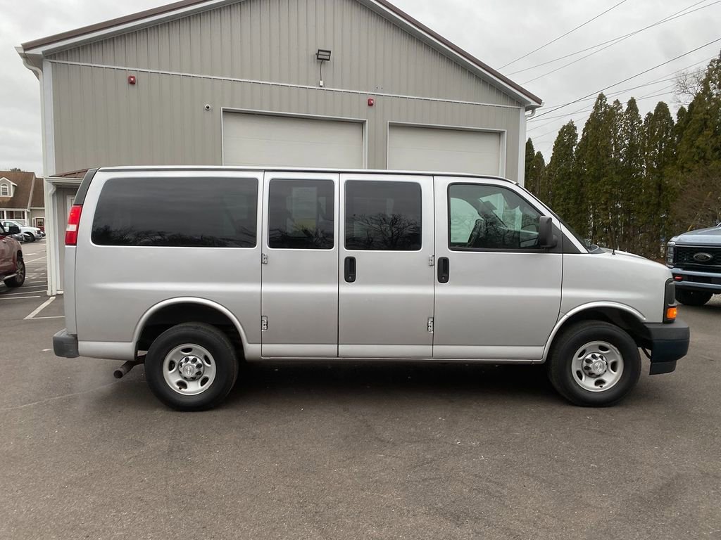 Used 2017 Chevrolet Express 2500 LS image 4