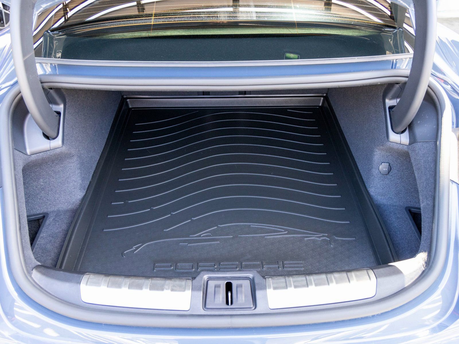 Certified 2025 Porsche Taycan GTS image 48