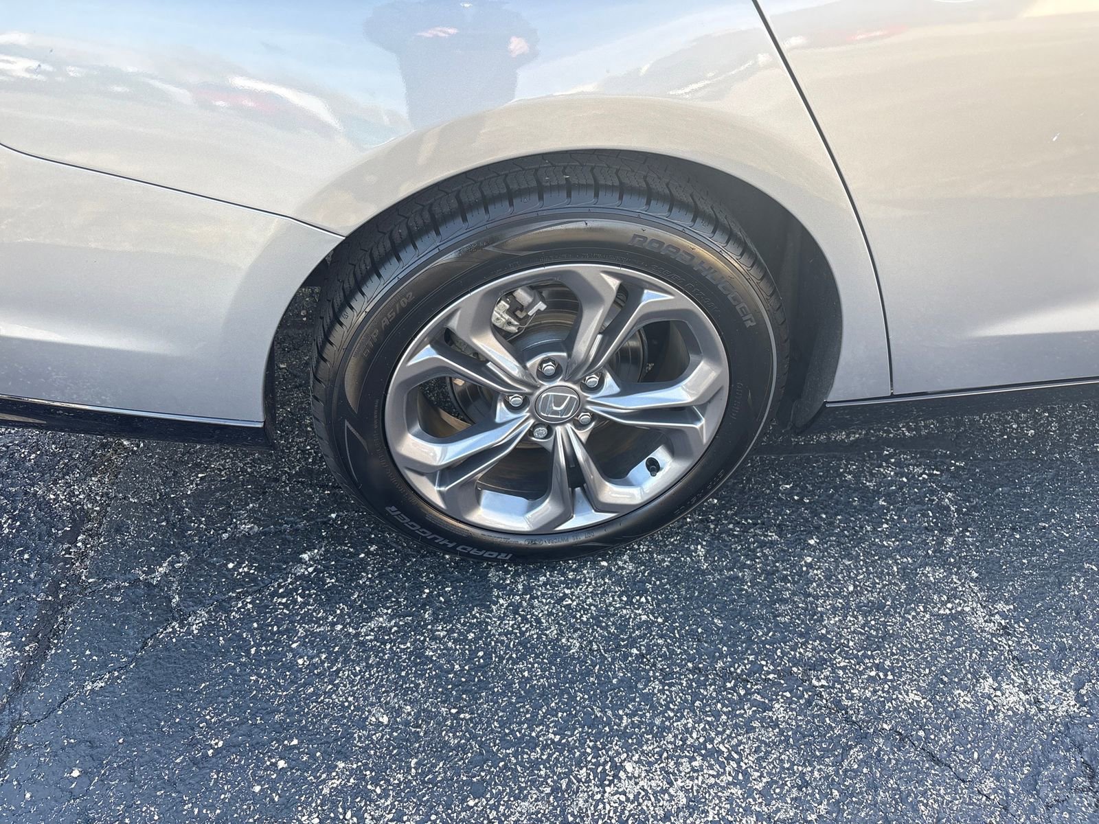 Used 2023 Honda Accord EX-L image 32