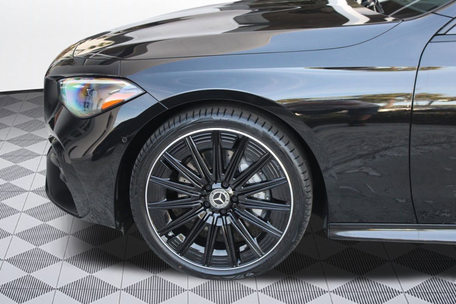 New 2026 Mercedes-Benz CLE 300 4MATIC Coupe image 12
