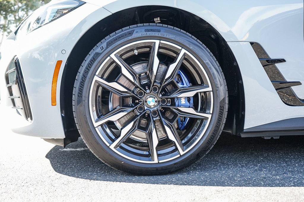 Used 2025 BMW i4 M50 AWD/4WD image 9