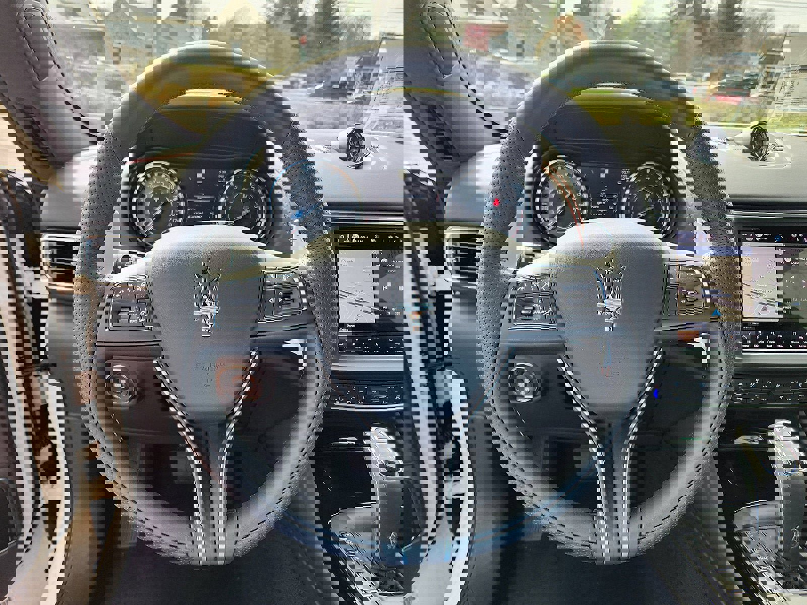 New 2024 Maserati Levante GT Ultima image 13