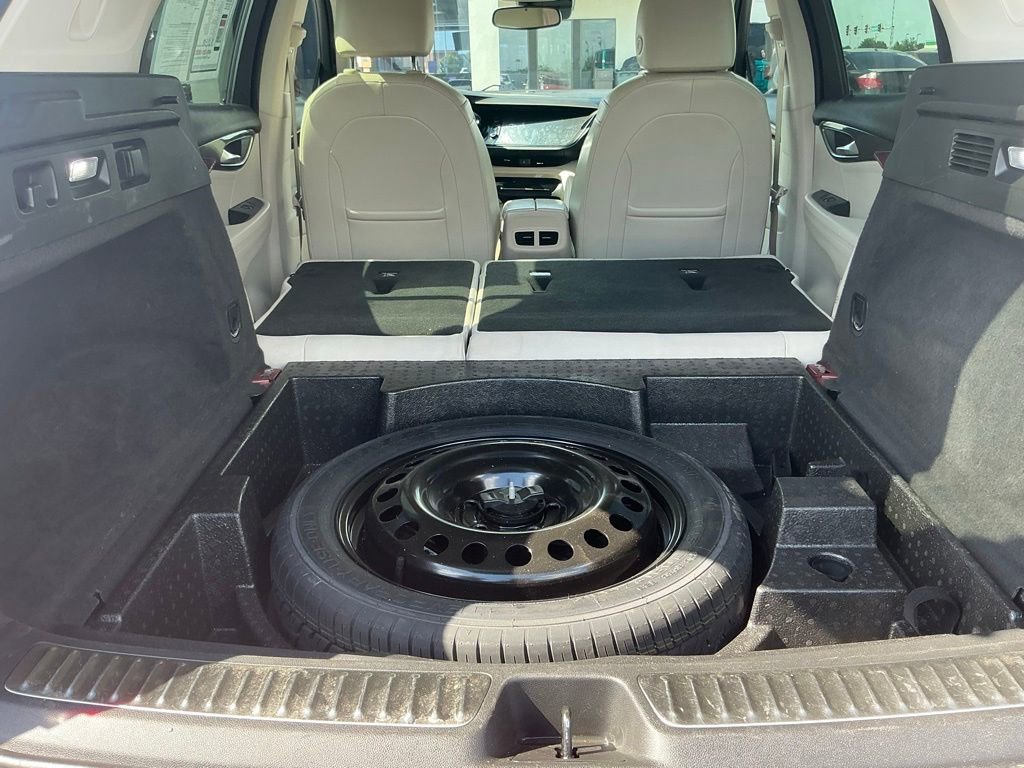 Used 2021 Buick Envision Essence FWD image 33
