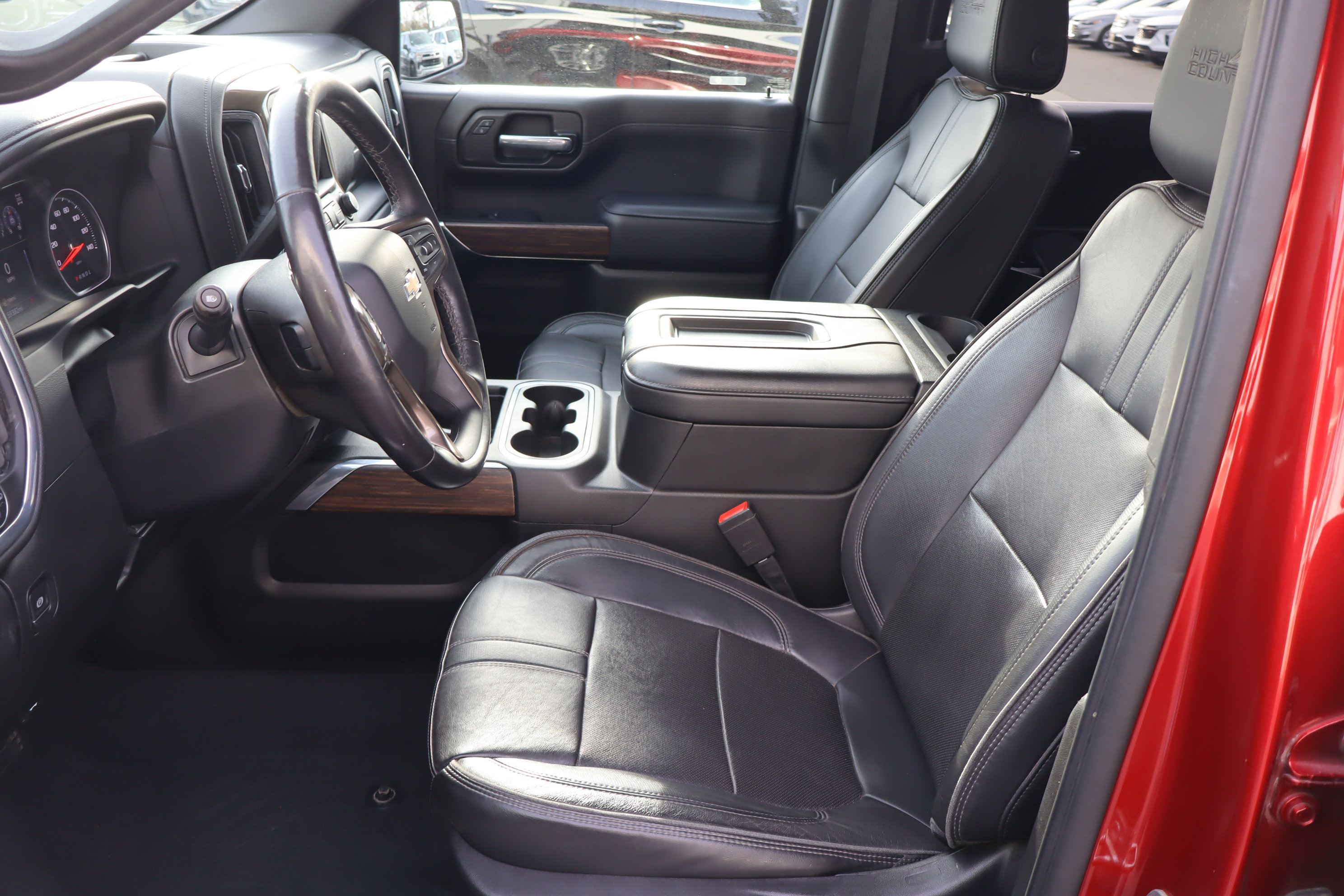 Used 2021 Chevrolet Silverado 1500 High Country image 19