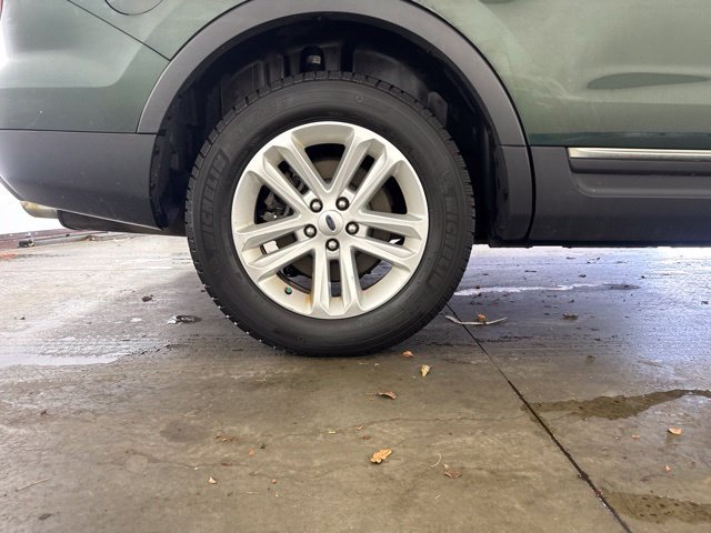 Used 2013 Ford Explorer XLT FWD image 11