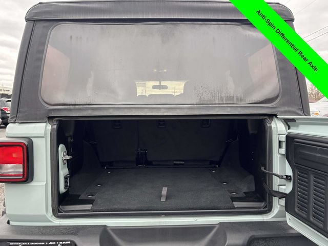 Used 2023 Jeep Wrangler Unlimited Sport AWD/4WD image 33