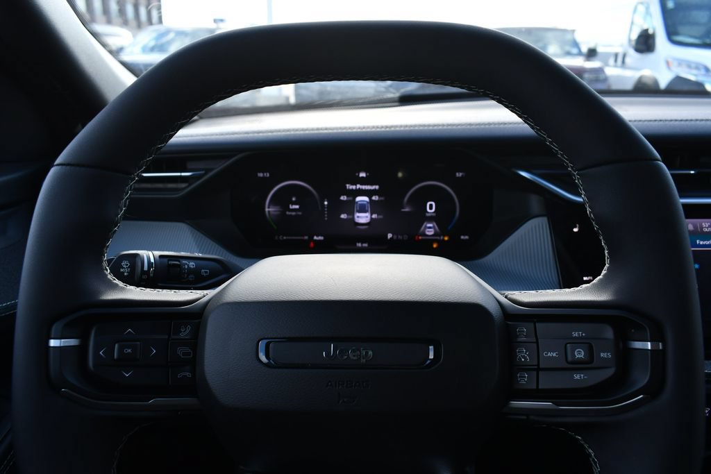 New 2026 Jeep Cherokee Laredo AWD/4WD image 12