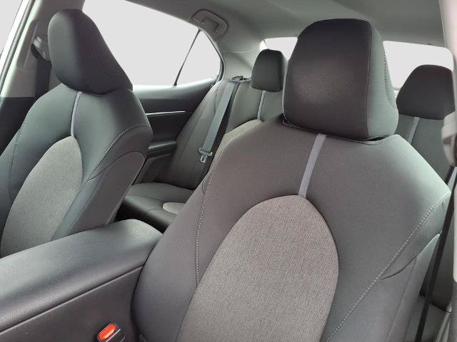Used 2021 Toyota Camry LE FWD image 19