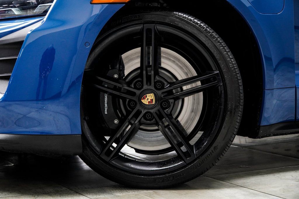 Used 2022 Porsche Taycan GTS w/ Premium Package (P6U) image 4