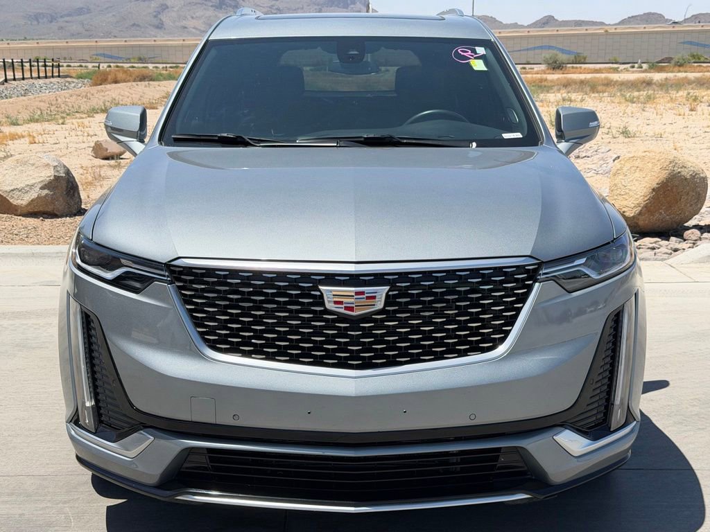 Used 2024 Cadillac XT6 Premium Luxury AWD/4WD image 3