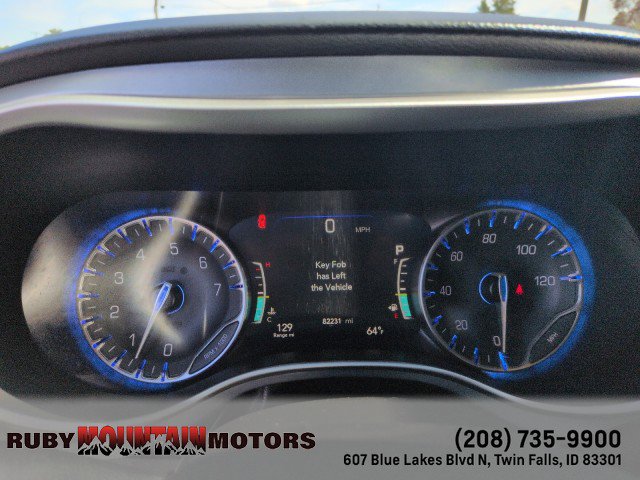 Used 2020 Chrysler Pacifica Touring-L Plus FWD image 15