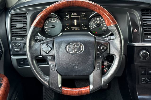Used 2018 Toyota Sequoia Platinum w/ Carpet Mat Package AWD/4WD image 18