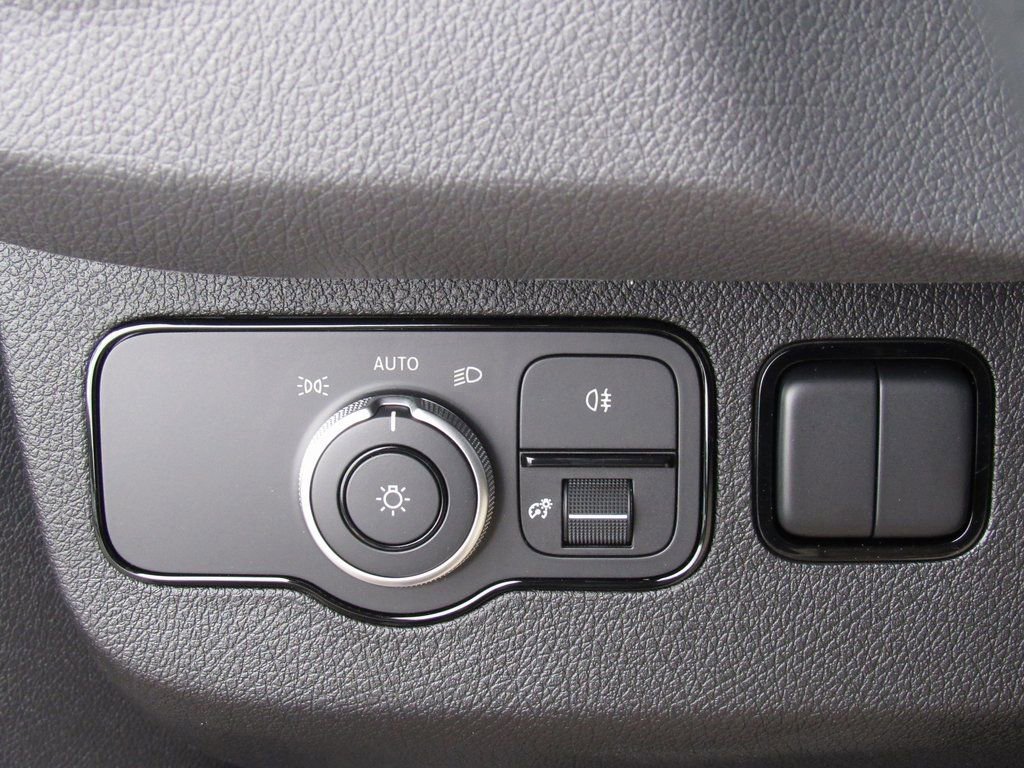 New 2025 Mercedes-Benz Sprinter 2500 image 35