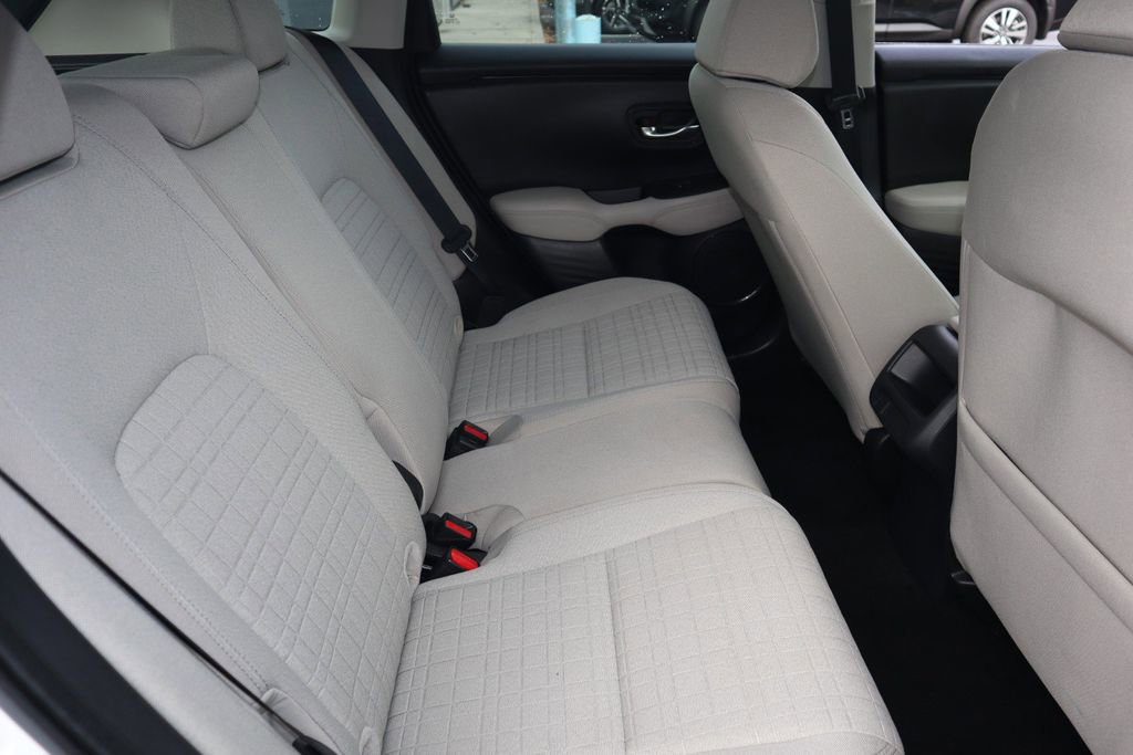 Used 2025 Honda HR-V LX image 29