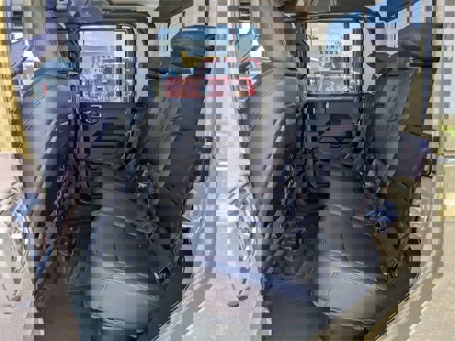 New 2025 Jeep Gladiator Rubicon w/ Convenience Group image 14