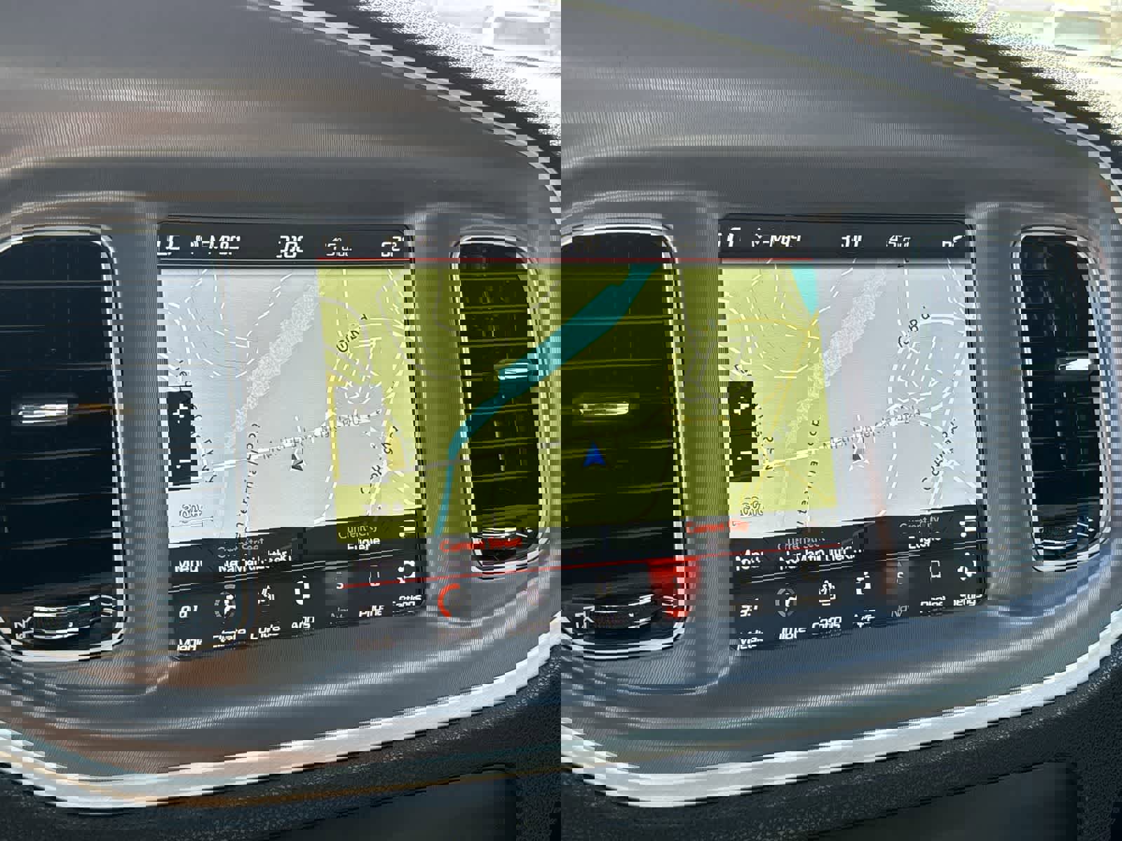 Used 2022 Dodge Charger SXT w/ Navigation & Travel Group image 22