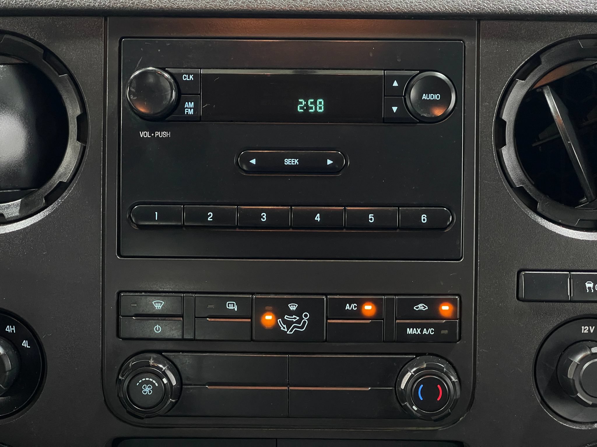 Used 2013 Ford F250 XL w/ PWR Equipment Group AWD/4WD image 19