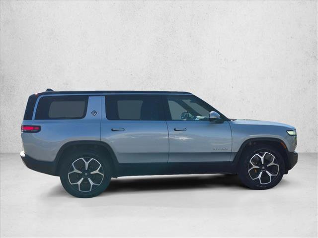 Used 2023 Rivian R1S Adventure AWD/4WD image 4