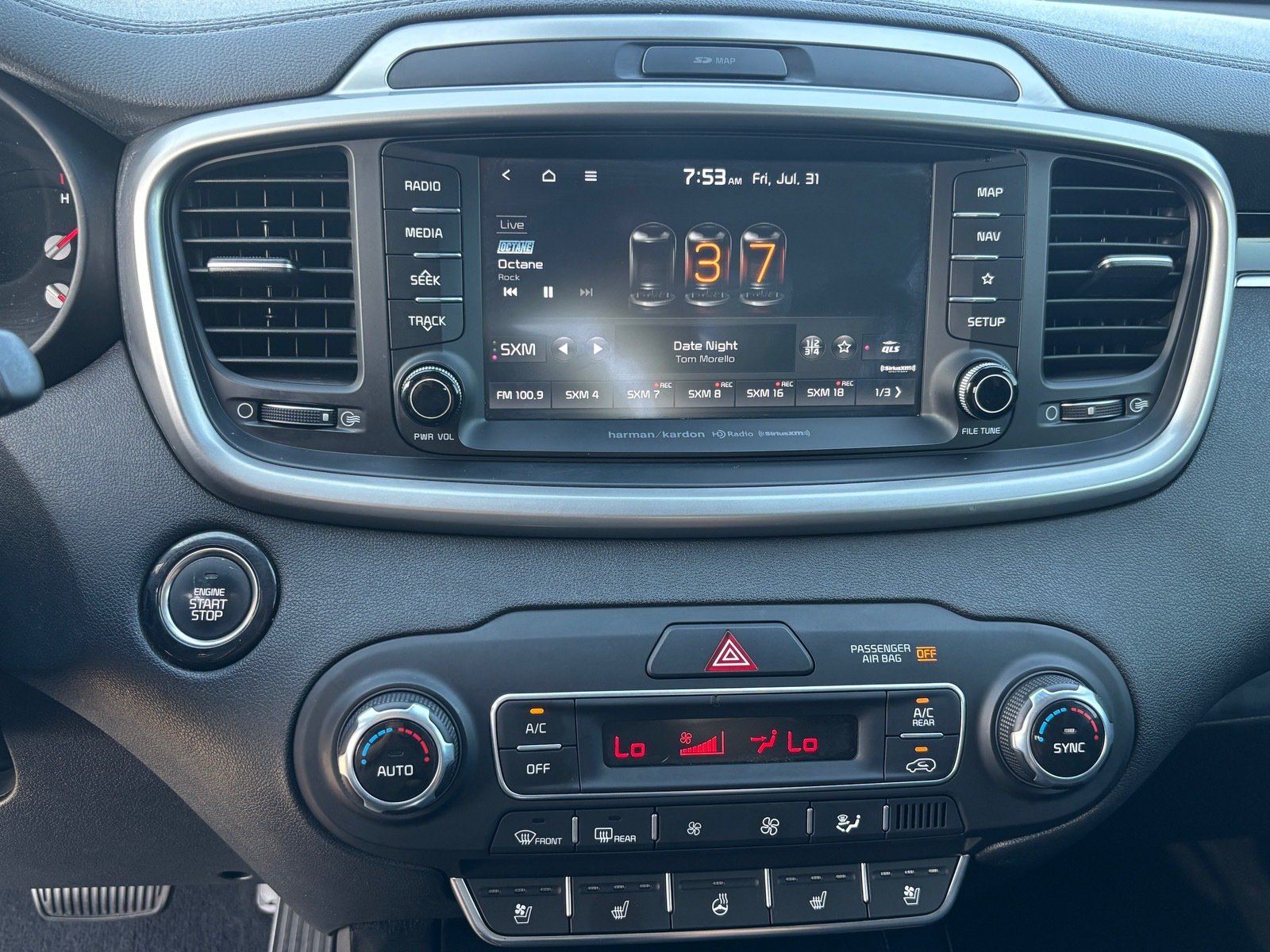Used 2019 Kia Sorento SX w/ SX Touring Package FWD image 14
