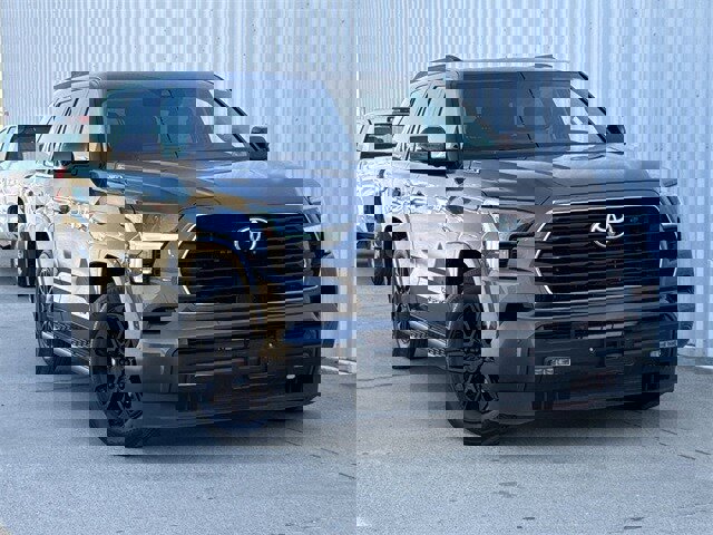 Used 2023 Toyota Sequoia SR5 w/ SR5 Premium Package image 2